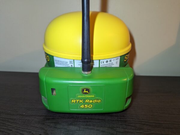 John Deere™ Starfire™ 3000 GPS Receiver - Image 8